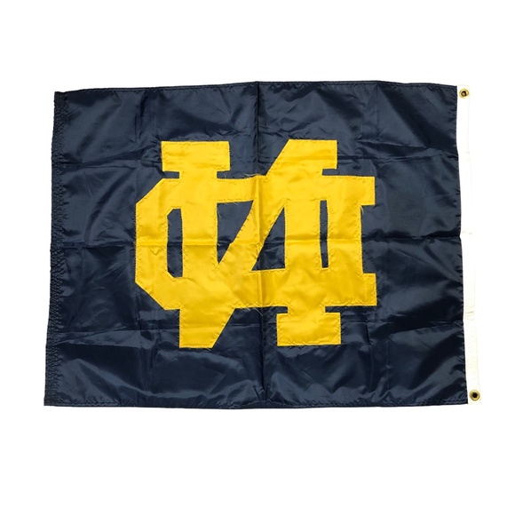NOTRE DAME FIGHTING IRISH VINTAGE SEWN FLAG METAL GROMMETS 36"x26" - Picture 2 of 4